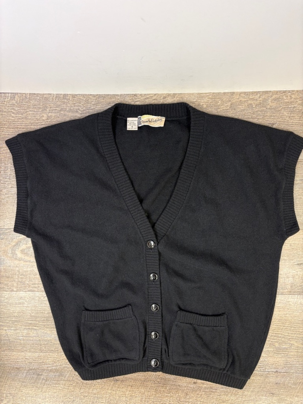 Diane Von Furstenberg Black Wool Blend Button Front Knit Vest Sweater Size Small